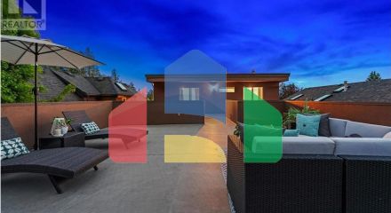 Residential - Single Family Home - North Vancouver, Canada - Canada