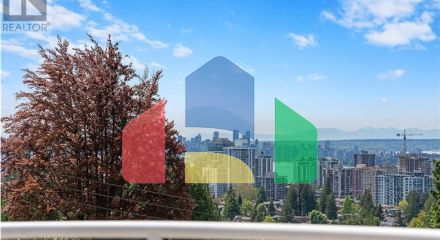 Residential - Single Family Home - North Vancouver, Canada - Canada