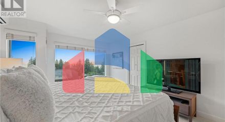 Residential - Single Family Home - North Vancouver, Canada - Canada