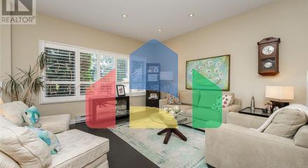 Residential - Single Family Home - North Vancouver, Canada - Canada