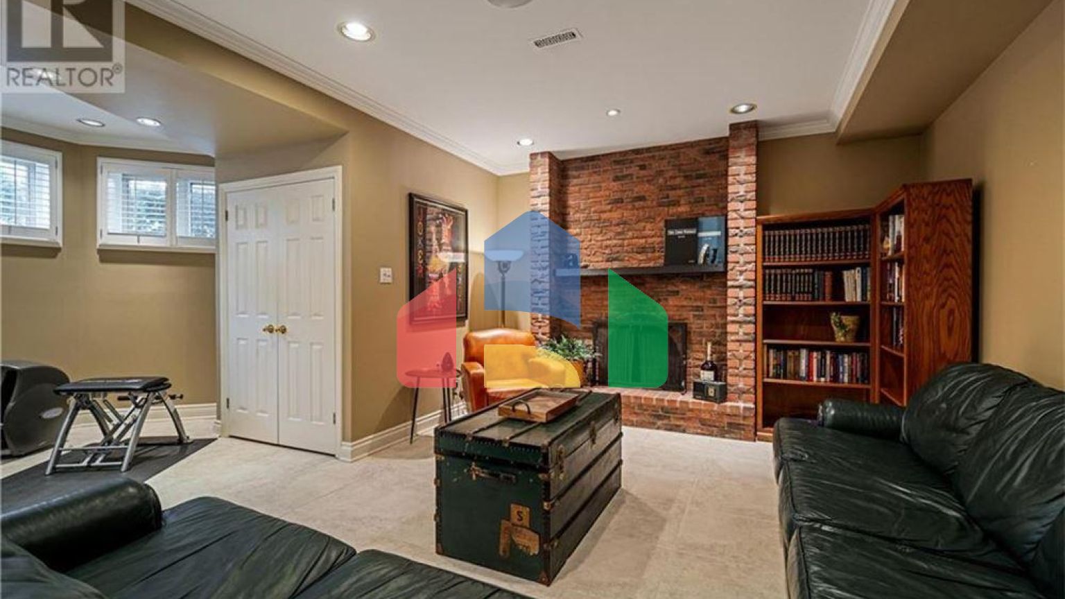 Residential - Single Family Home - Oakville, Canada - Canada