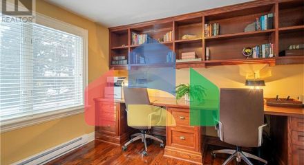 Residential - Single Family Home - Oakville, Canada - Canada