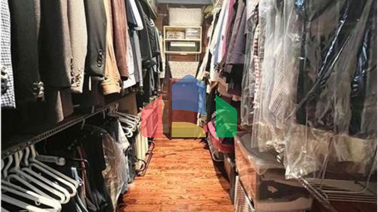 Residential - Single Family Home - Oakville, Canada - Canada