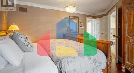 Residential - Single Family Home - Oakville, Canada - Canada