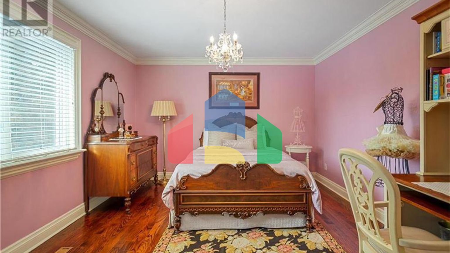 Residential - Single Family Home - Oakville, Canada - Canada