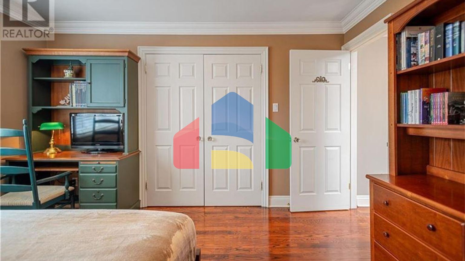 Residential - Single Family Home - Oakville, Canada - Canada