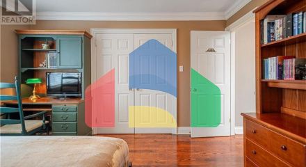 Residential - Single Family Home - Oakville, Canada - Canada