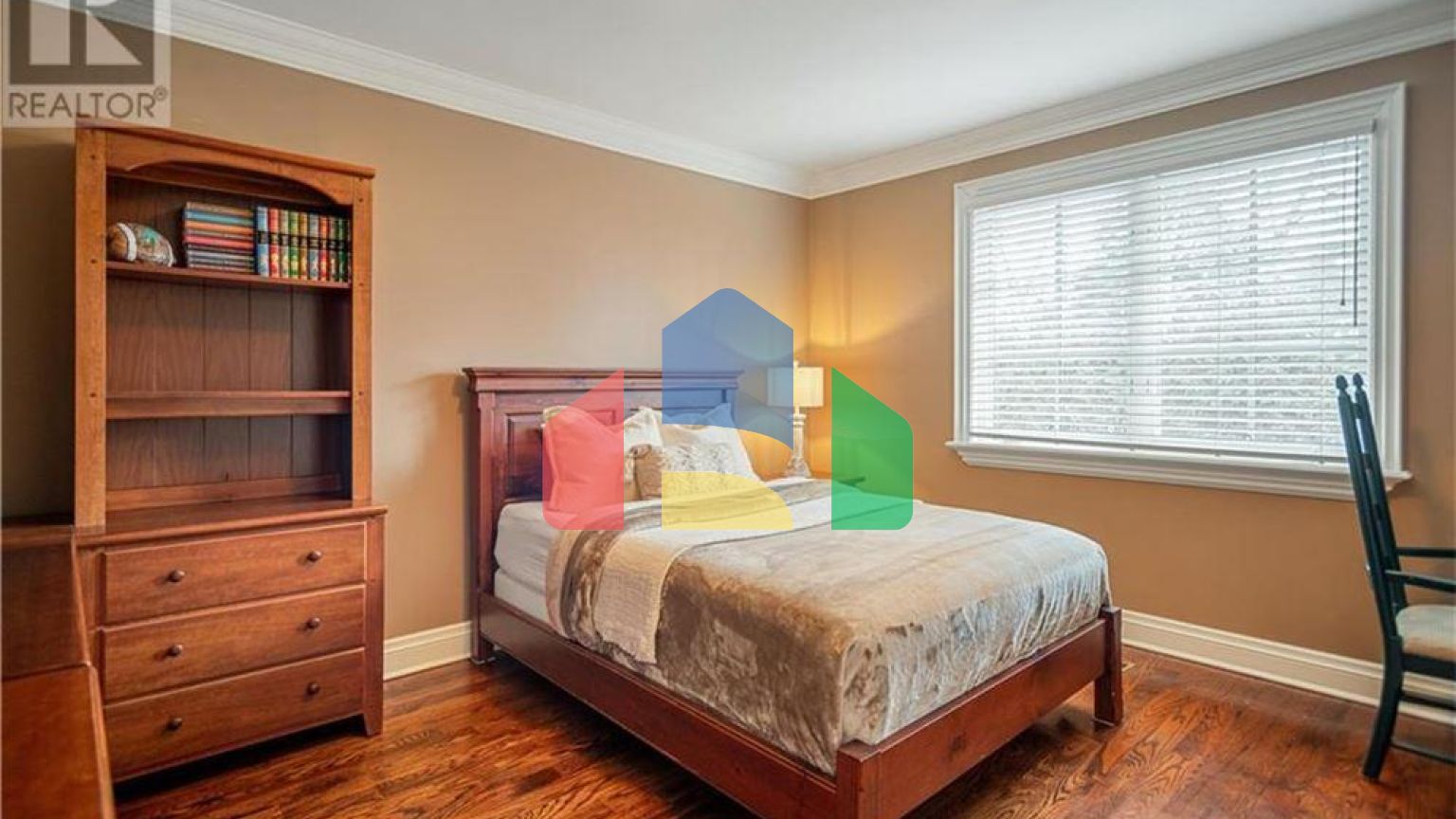 Residential - Single Family Home - Oakville, Canada - Canada