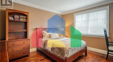 Residential - Single Family Home - Oakville, Canada - Canada