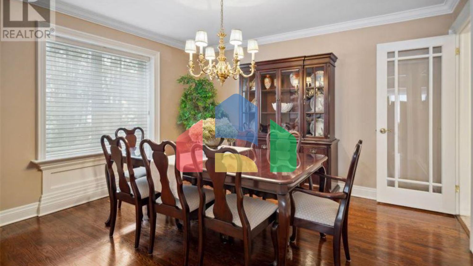 Residential - Single Family Home - Oakville, Canada - Canada