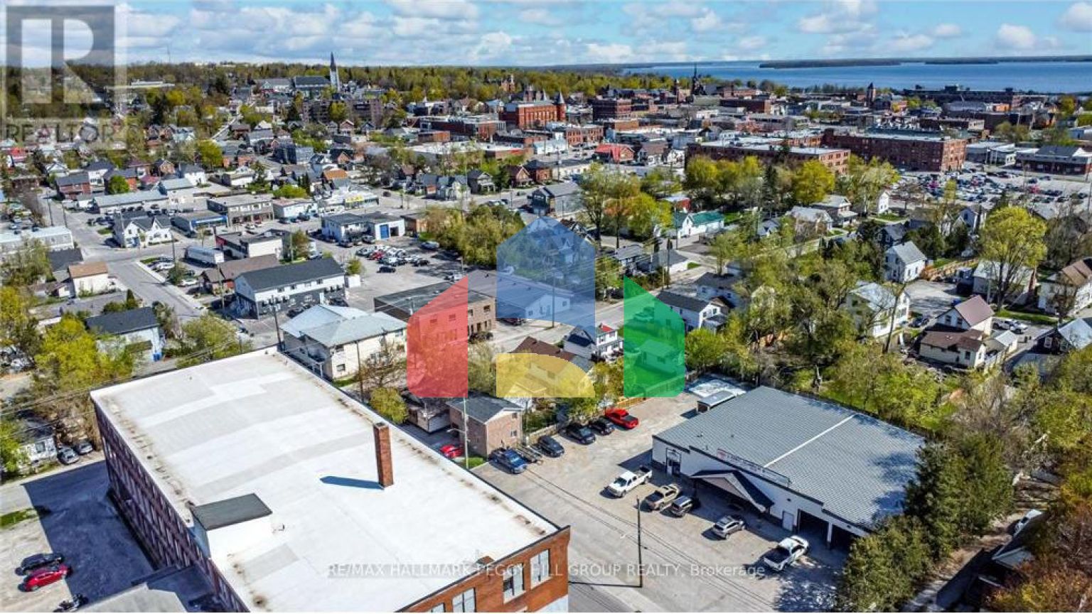 Residential - Single Family Home - Orillia, Canada - Canada