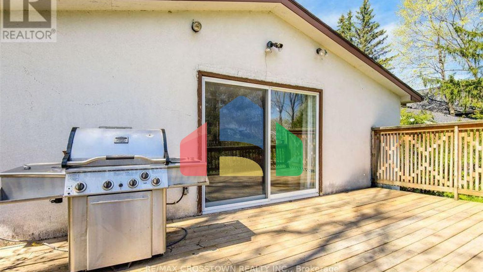 Residential - Single Family Home - Orillia, Canada - Canada