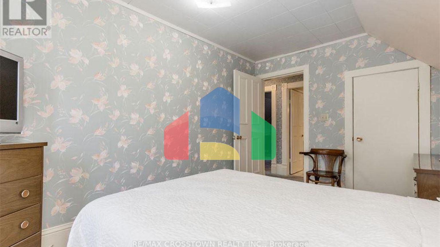 Residential - Single Family Home - Orillia, Canada - Canada