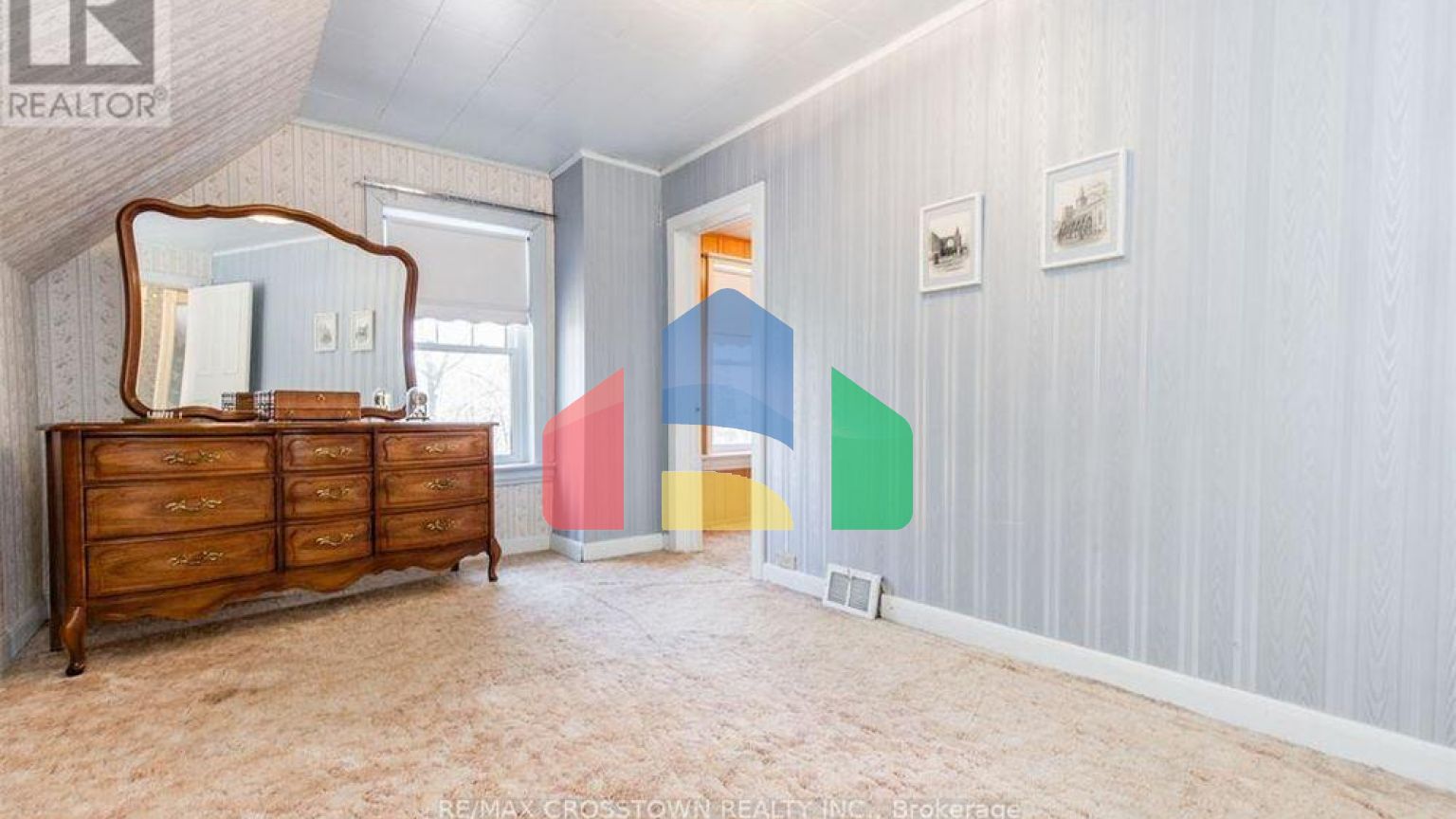 Residential - Single Family Home - Orillia, Canada - Canada