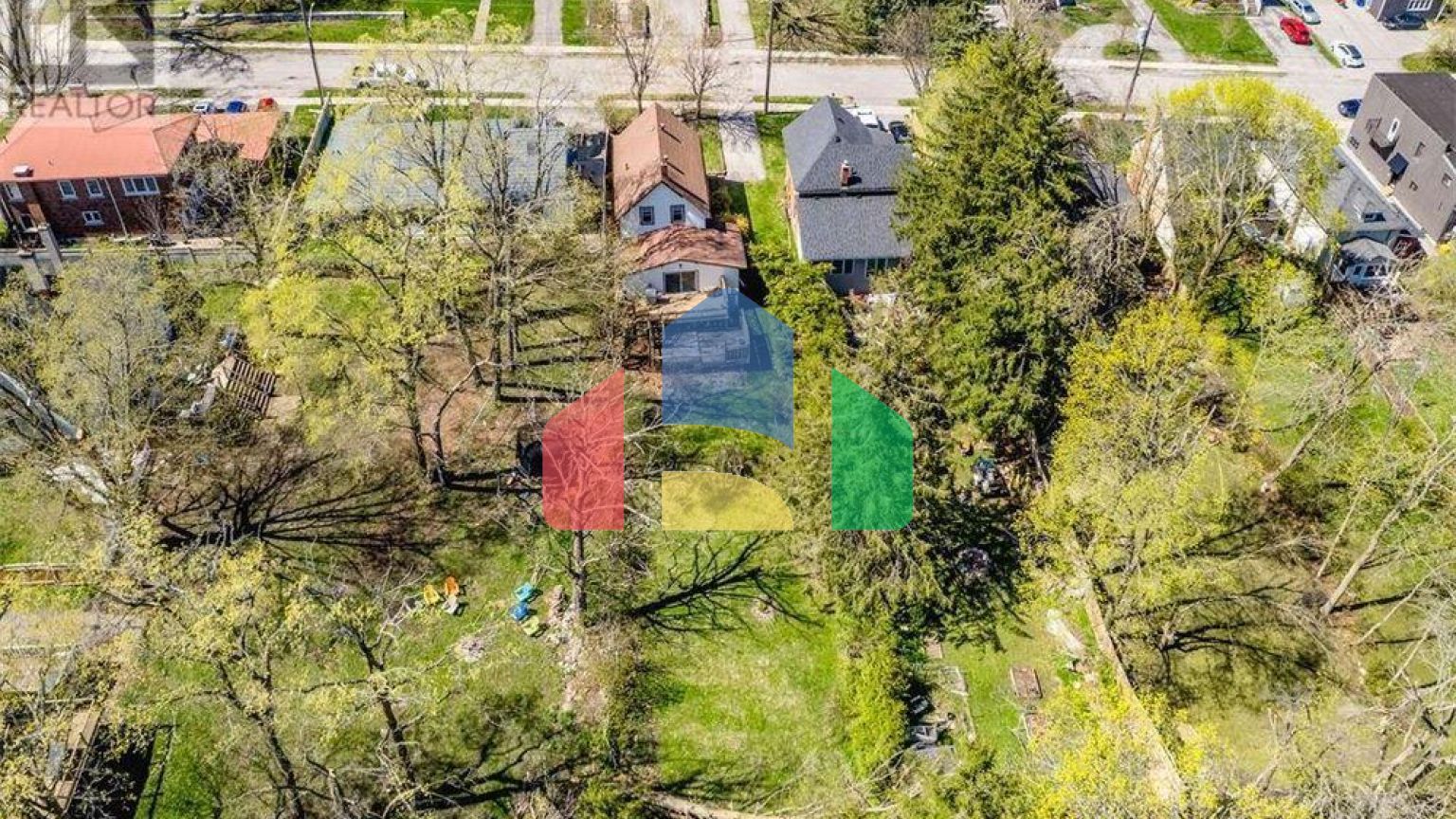 Residential - Single Family Home - Orillia, Canada - Canada