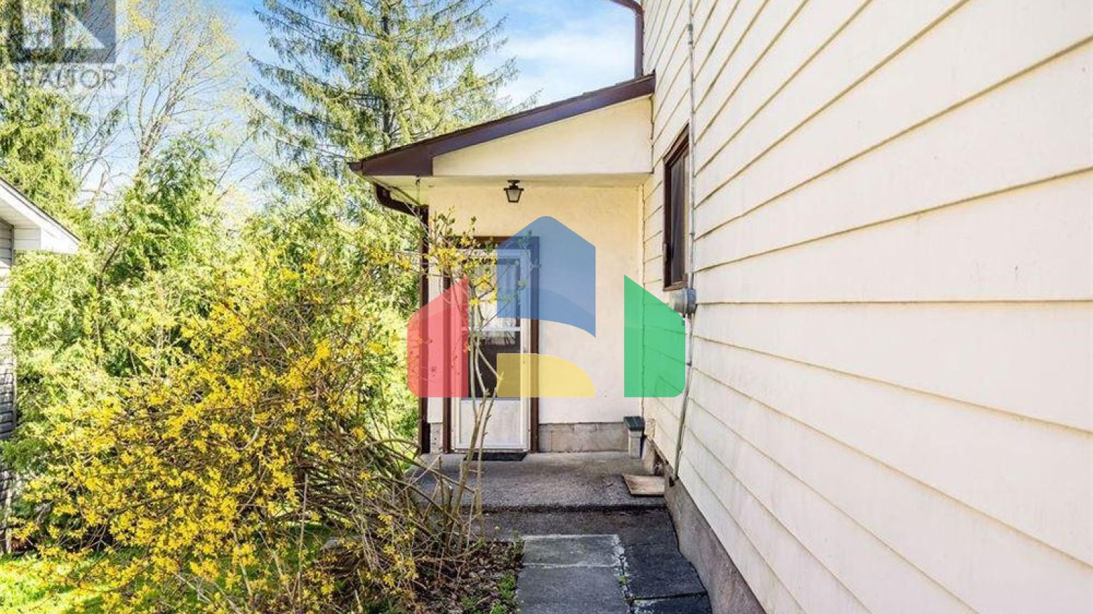 Residential - Single Family Home - Orillia, Canada - Canada