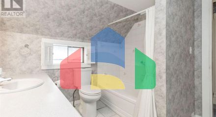 Residential - Single Family Home - Orillia, Canada - Canada