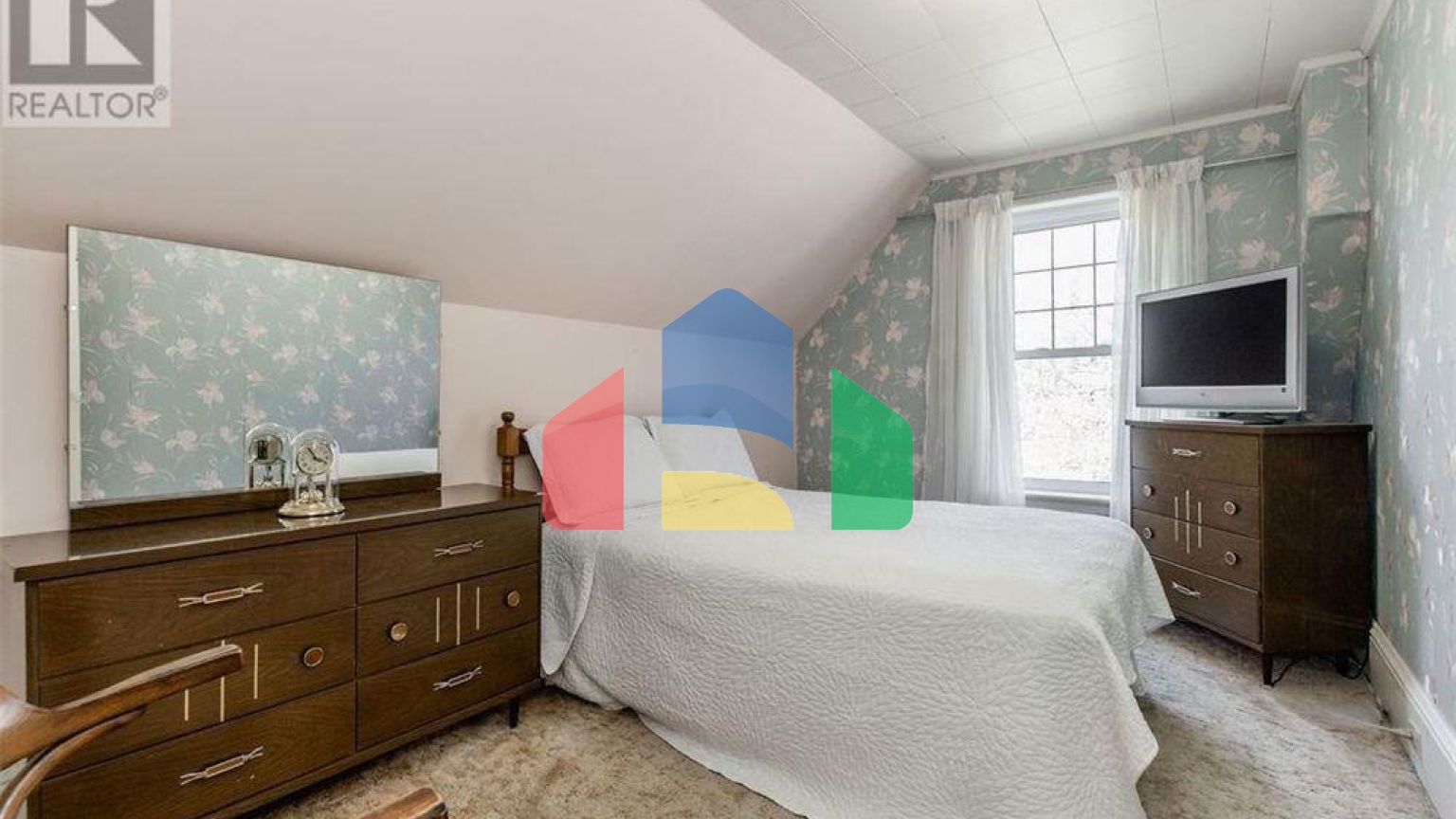 Residential - Single Family Home - Orillia, Canada - Canada