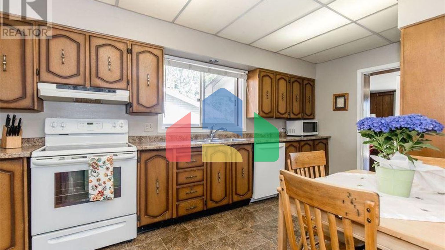 Residential - Single Family Home - Orillia, Canada - Canada