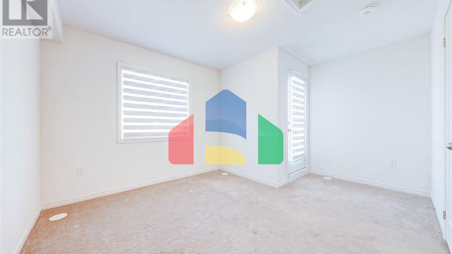 Residential - Condo/Apartment - Oshawa, Canada - Canada