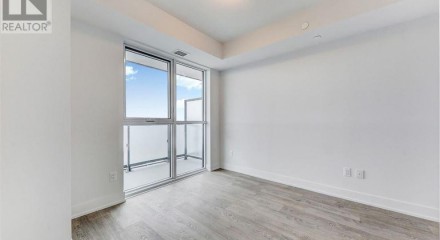 Residential - Condo/Apartment - Oshawa, Canada - Canada