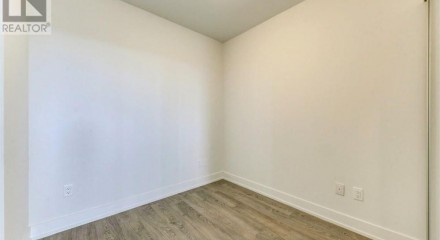 Residential - Condo/Apartment - Oshawa, Canada - Canada