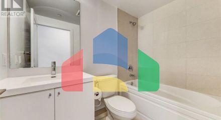 Residential - Condo/Apartment - Oshawa, Canada - Canada