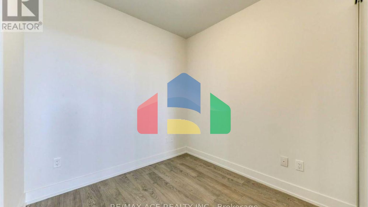 Residential - Condo/Apartment - Oshawa, Canada - Canada