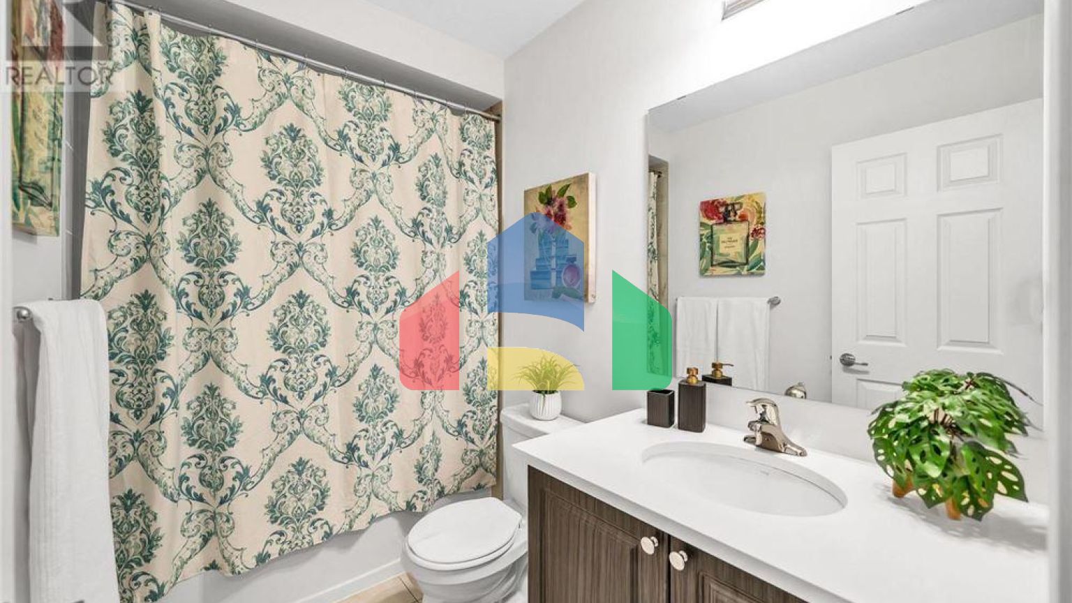 Residential - Condo/Apartment - Oshawa, Canada - Canada