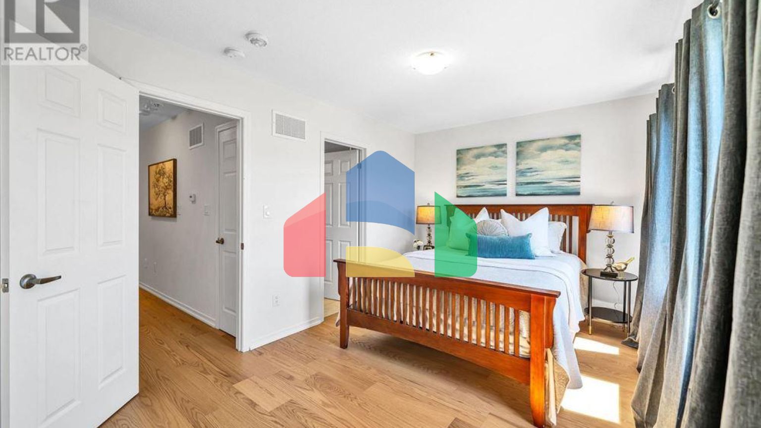 Residential - Condo/Apartment - Oshawa, Canada - Canada