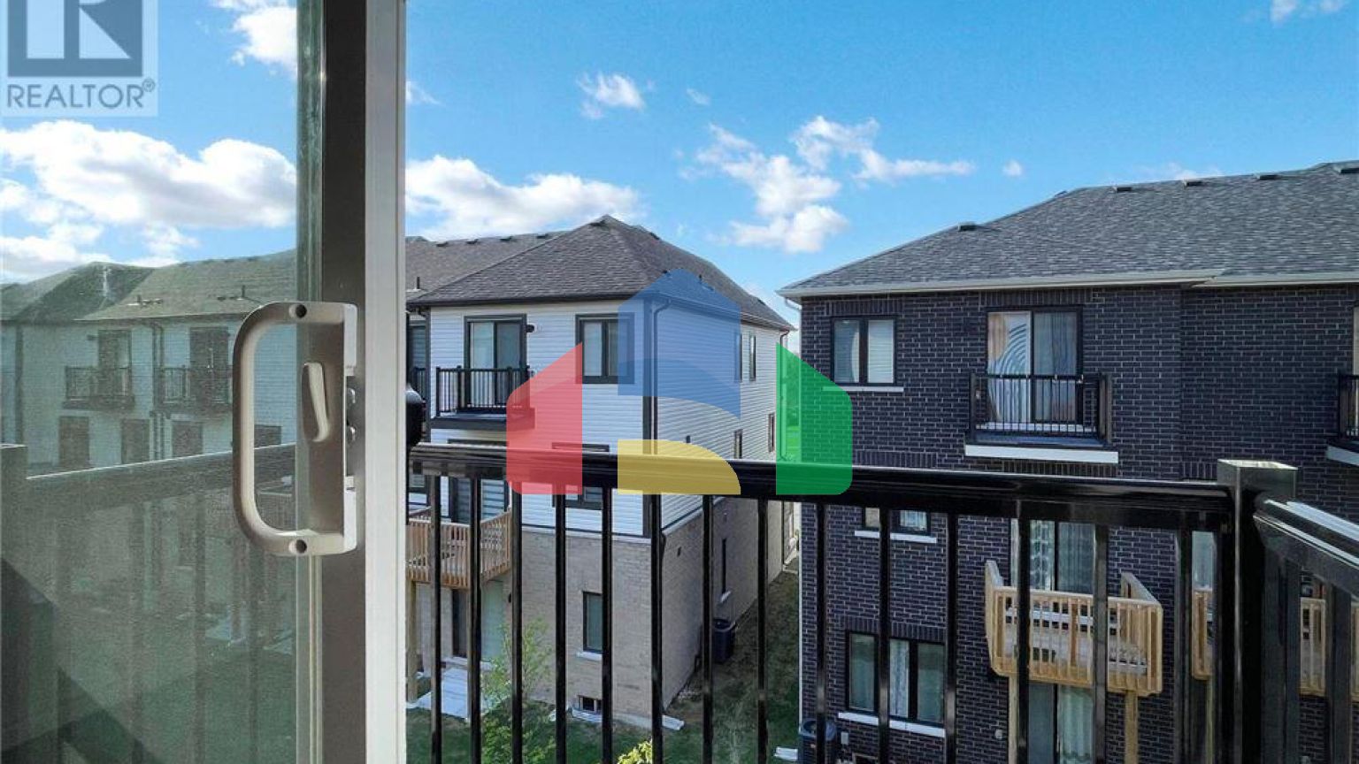 Residential - Single Family Home - Oshawa, Canada - Canada