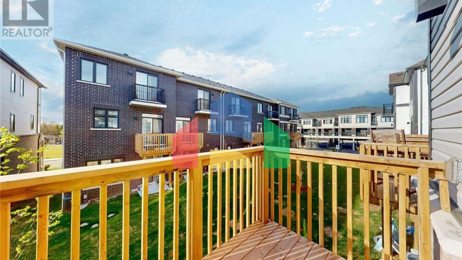 Residential - Single Family Home - Oshawa, Canada - Canada