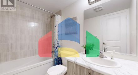 Residential - Single Family Home - Oshawa, Canada - Canada Residential - Single Family Home - Oshawa, Canada - Canada