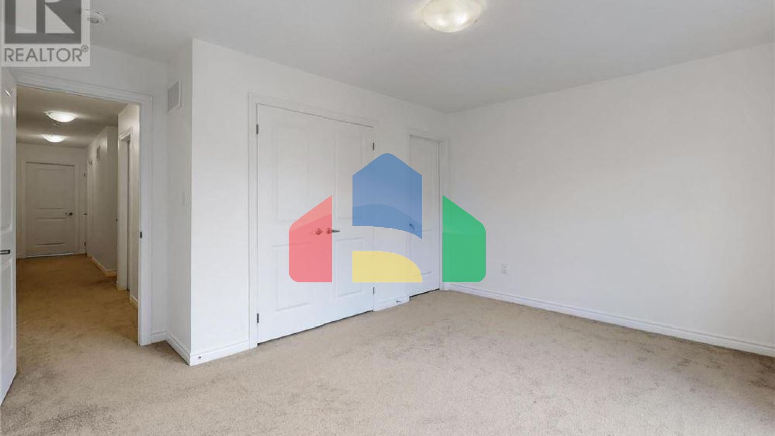 Residential - Single Family Home - Oshawa, Canada - Canada