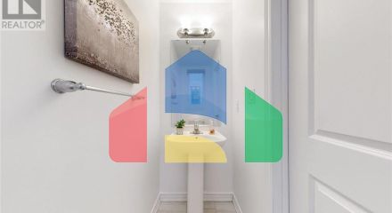 Residential - Single Family Home - Oshawa, Canada - Canada Residential - Single Family Home - Oshawa, Canada - Canada