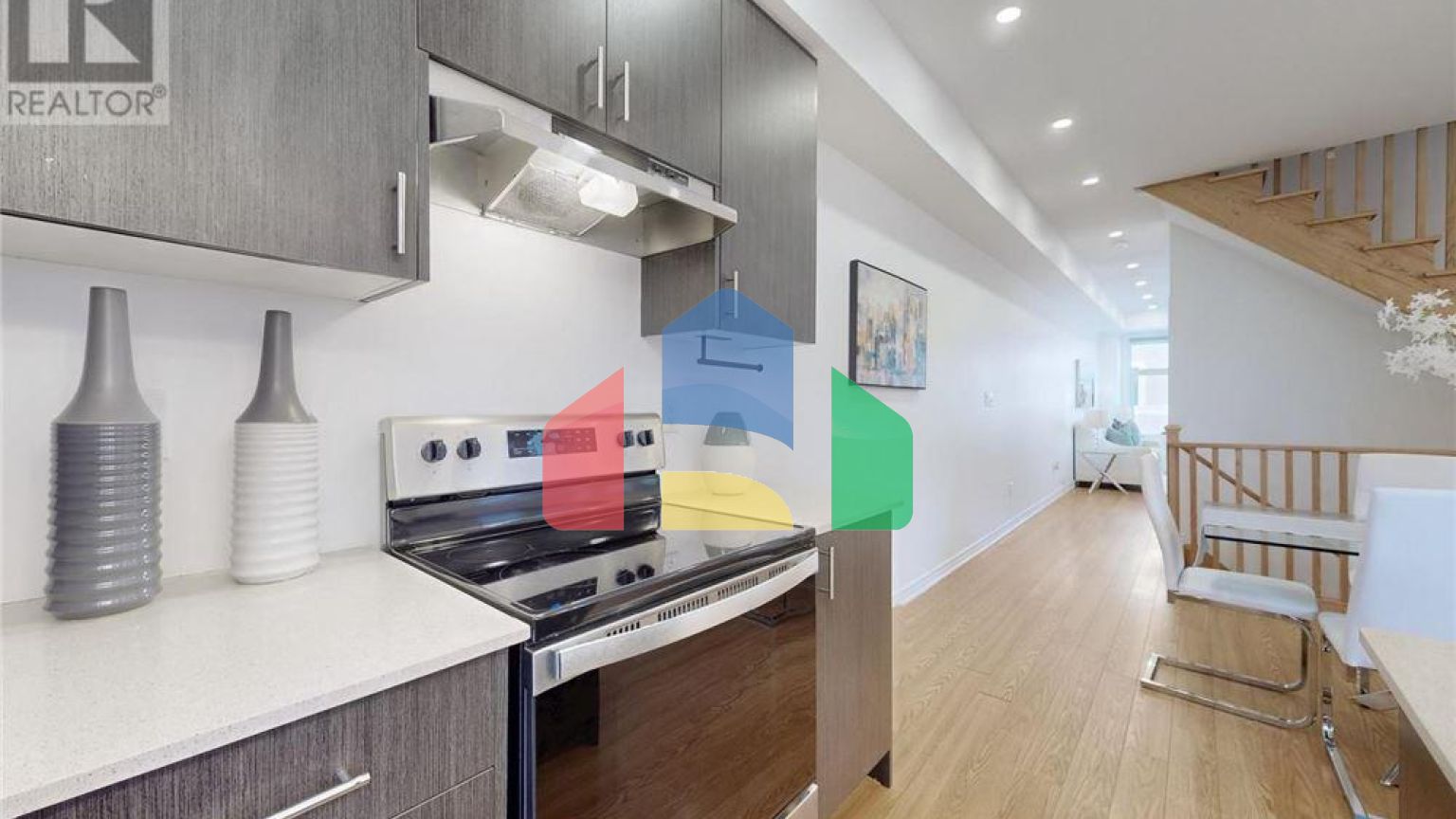 Residential - Single Family Home - Oshawa, Canada - Canada