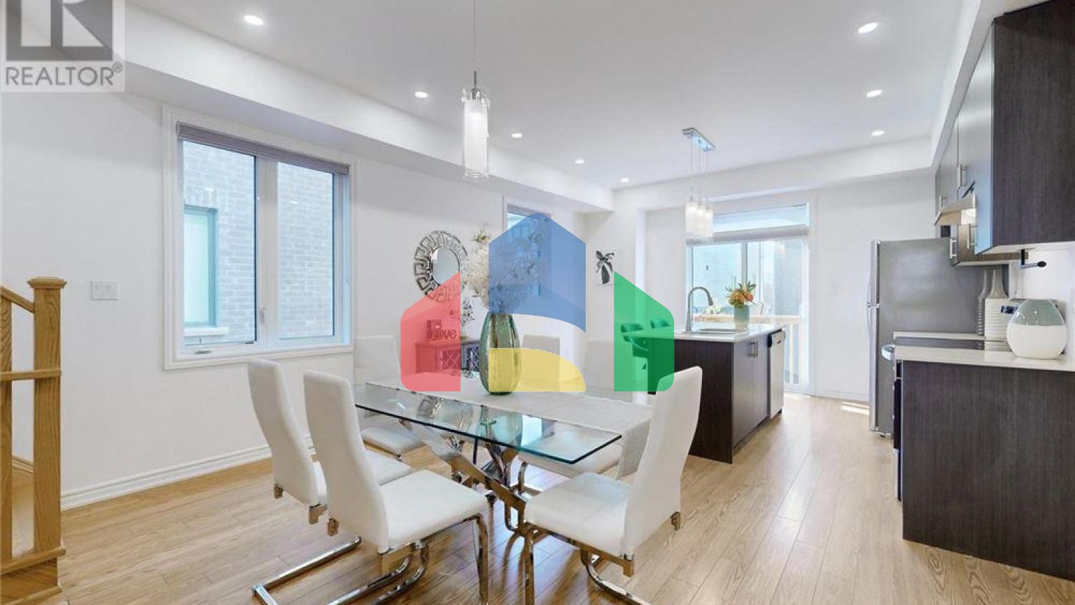 Residential - Single Family Home - Oshawa, Canada - Canada