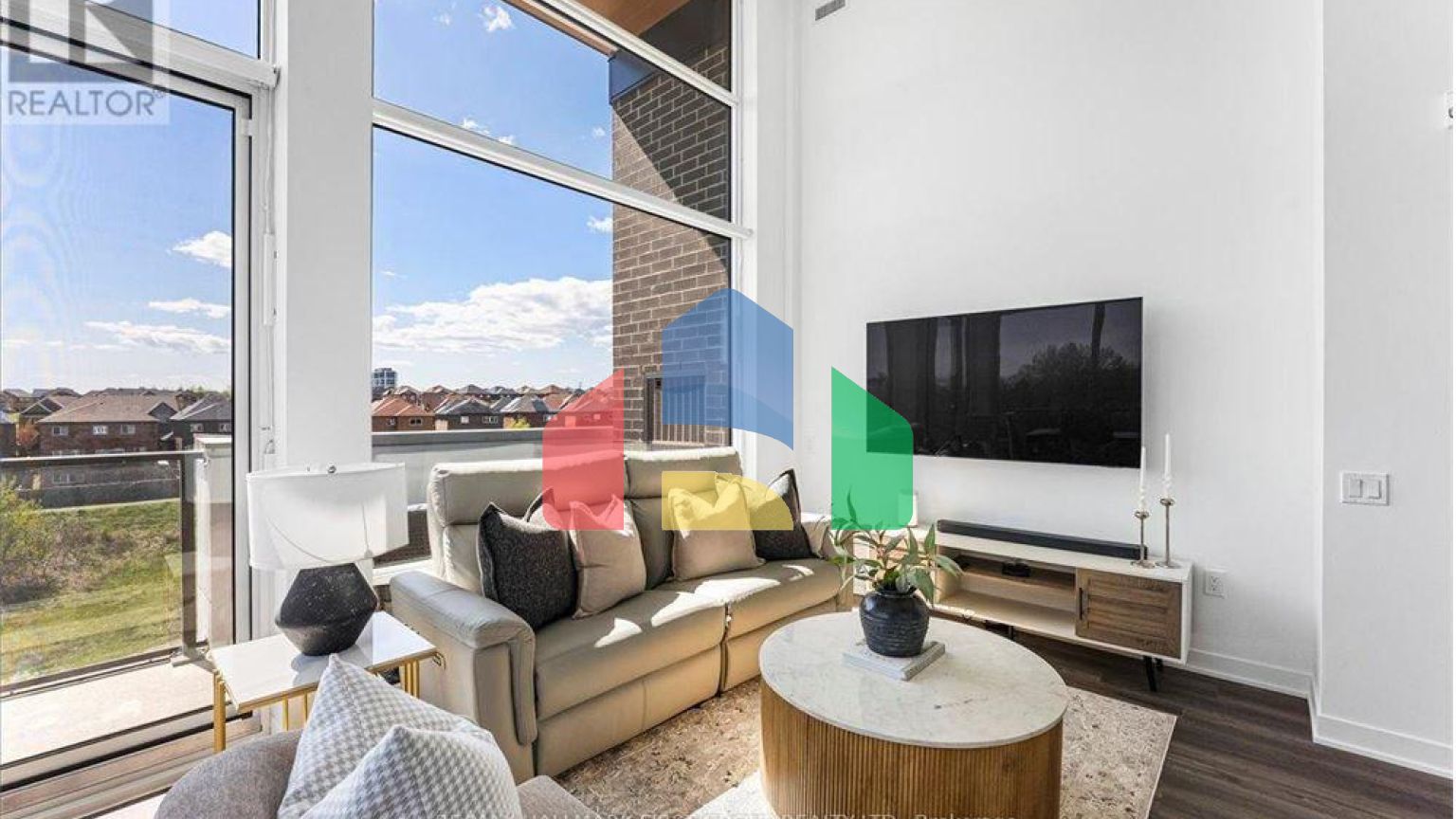 Residential - Condo/Apartment - Oshawa, Canada - Canada