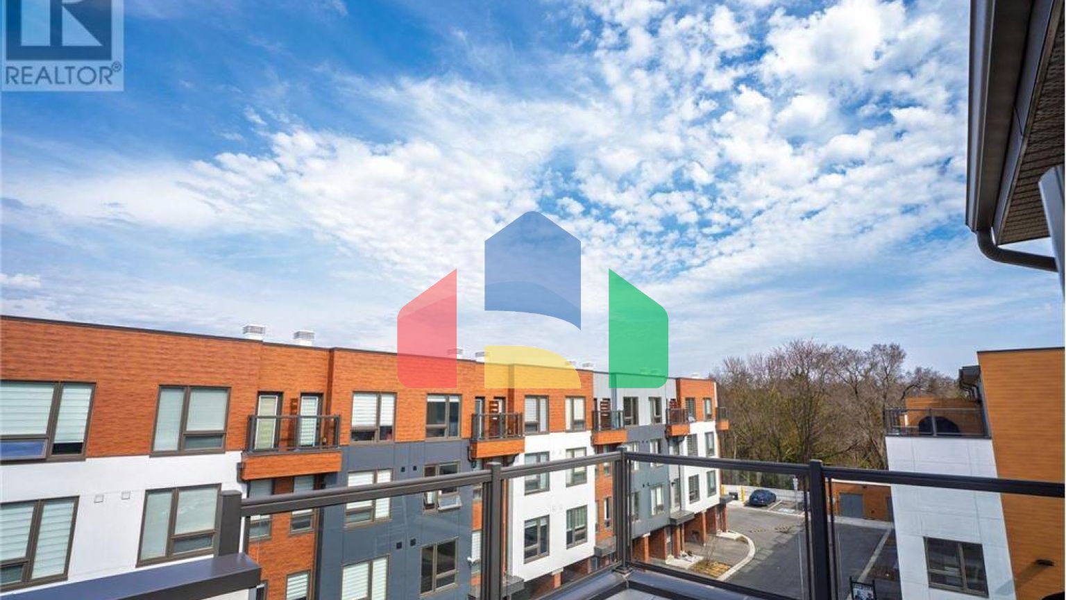 Residential - Single Family Home - Oshawa, Canada - Canada