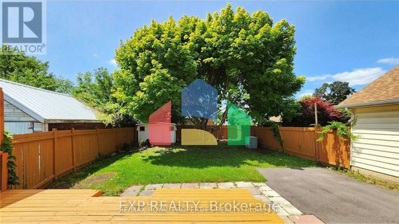 Residential - Single Family Home - Oshawa, Canada - Canada