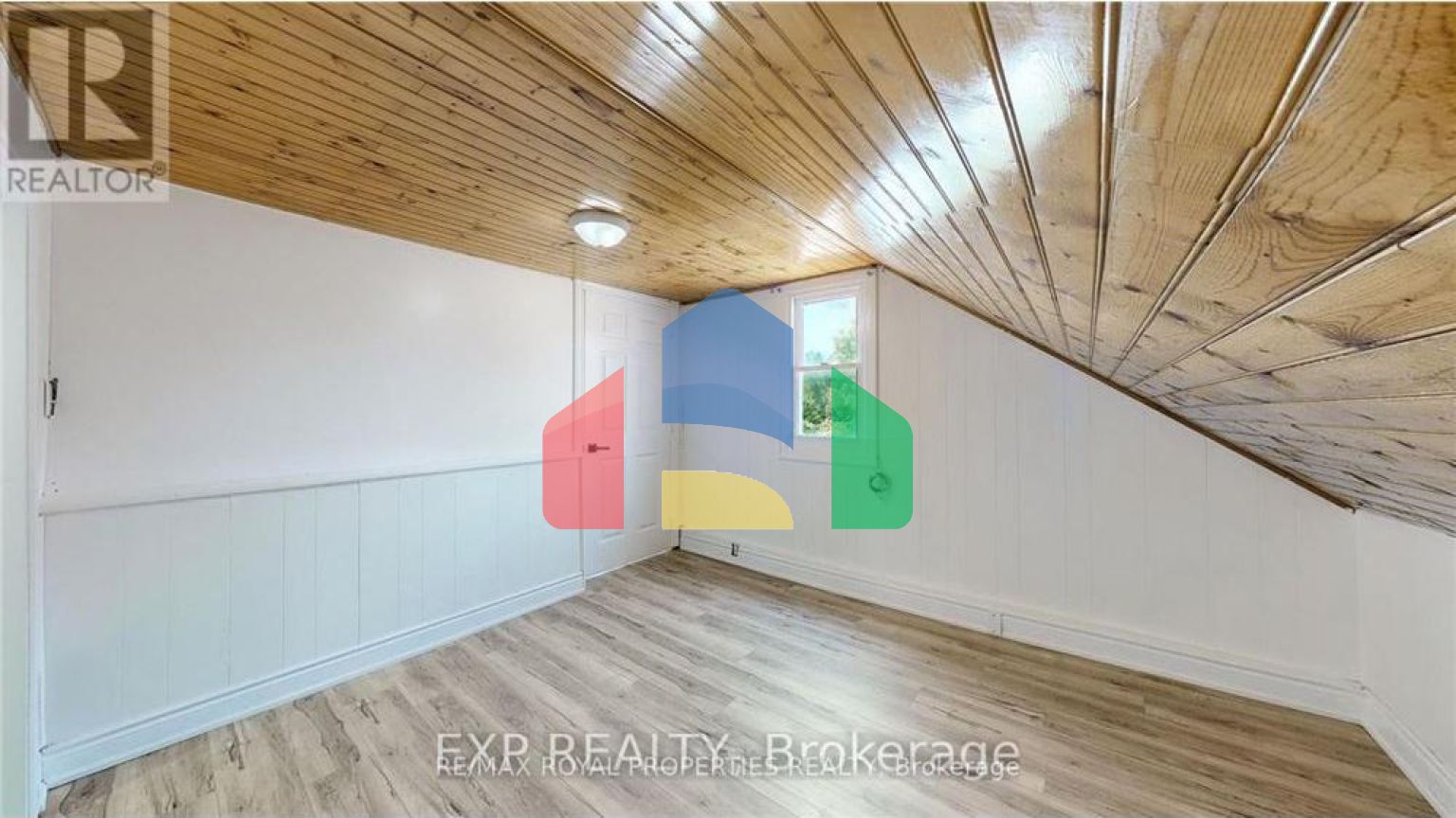 Residential - Single Family Home - Oshawa, Canada - Canada