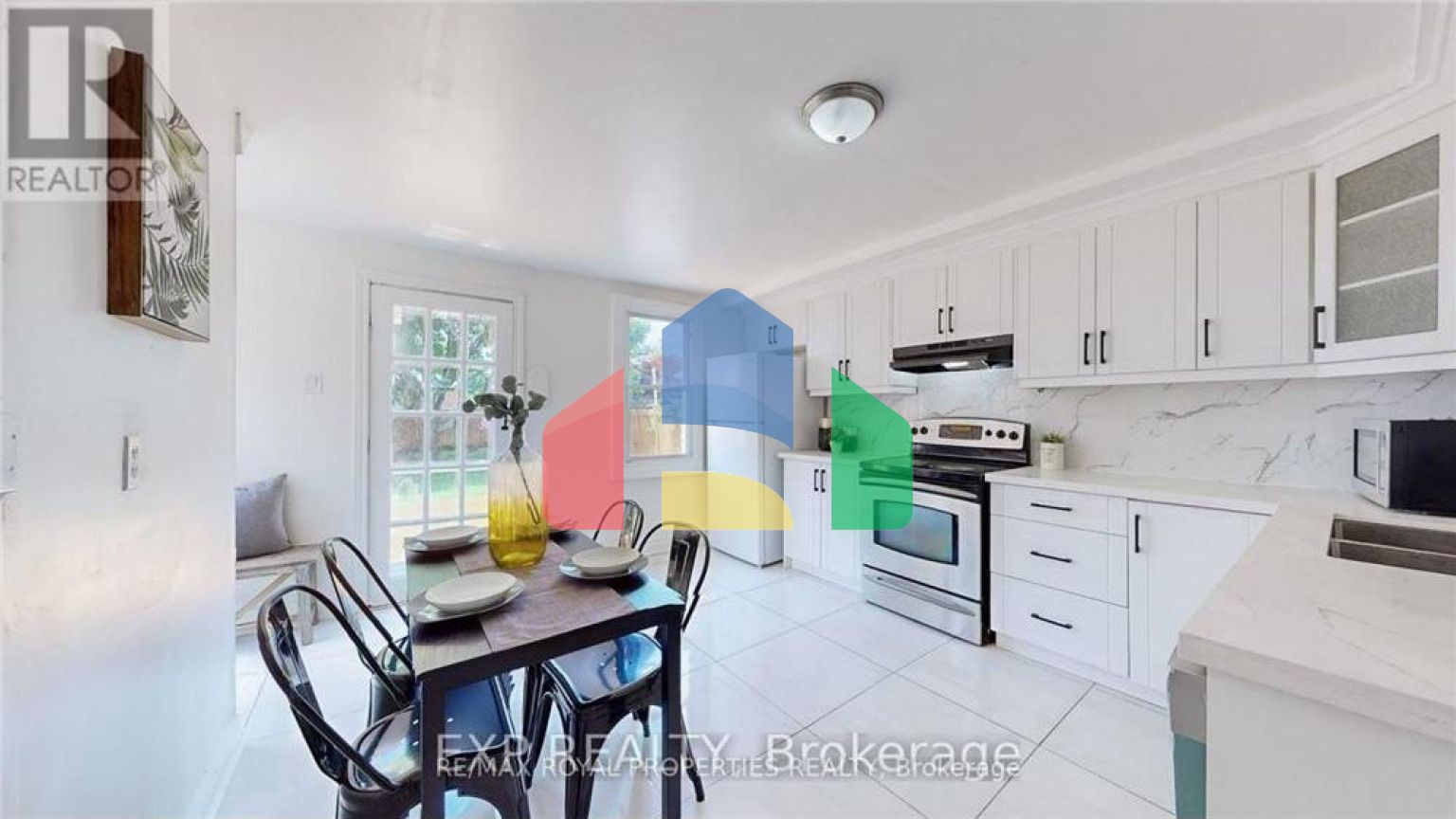 Residential - Single Family Home - Oshawa, Canada - Canada