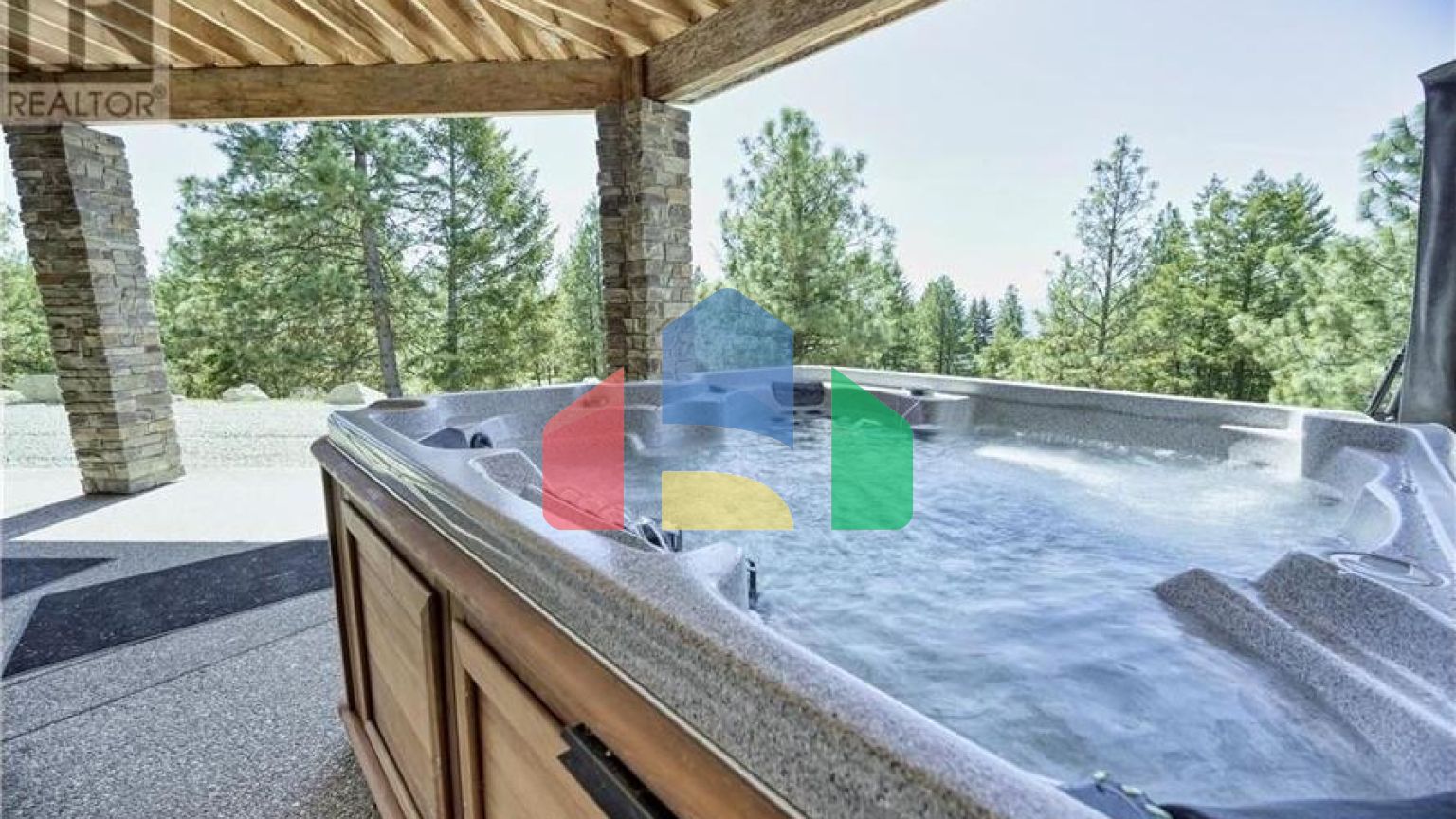 Residential - Single Family Home - Osoyoos, Canada - Canada