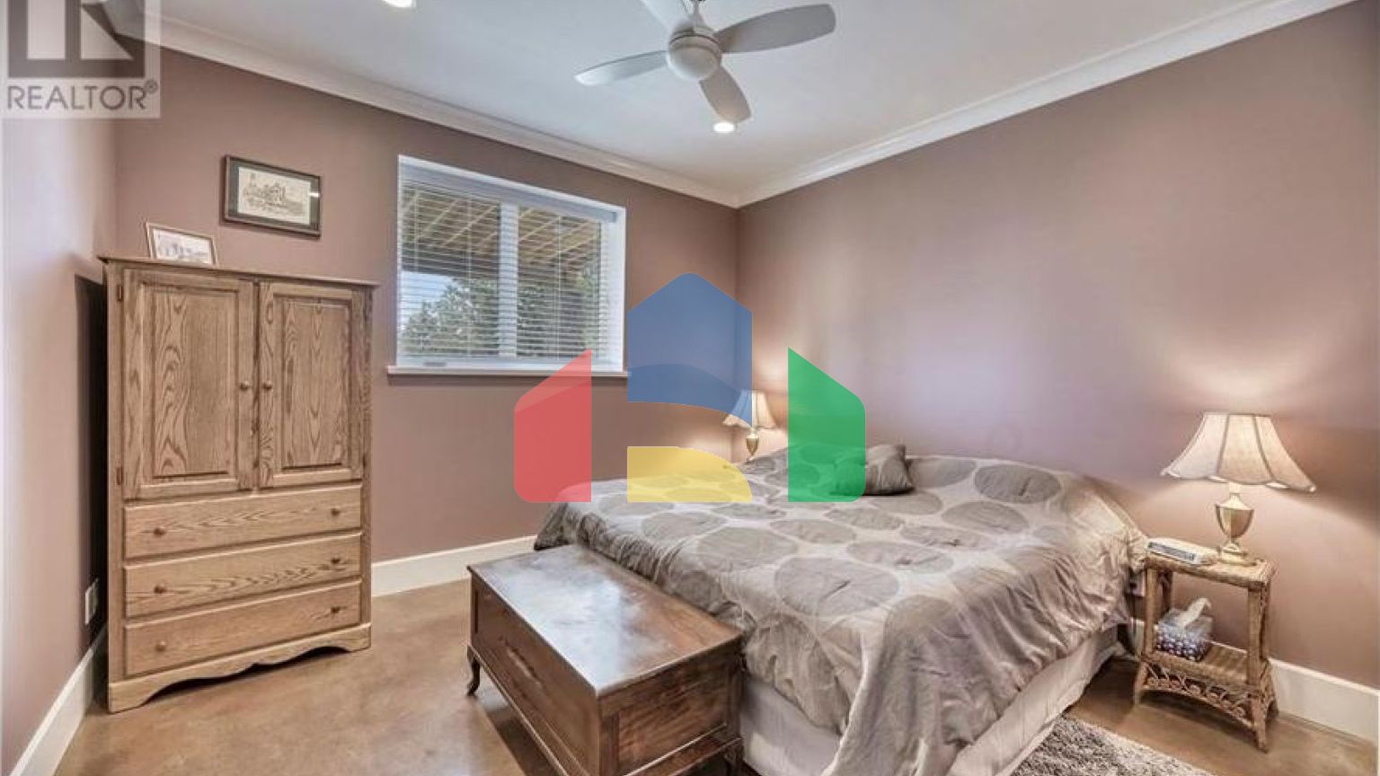 Residential - Single Family Home - Osoyoos, Canada - Canada