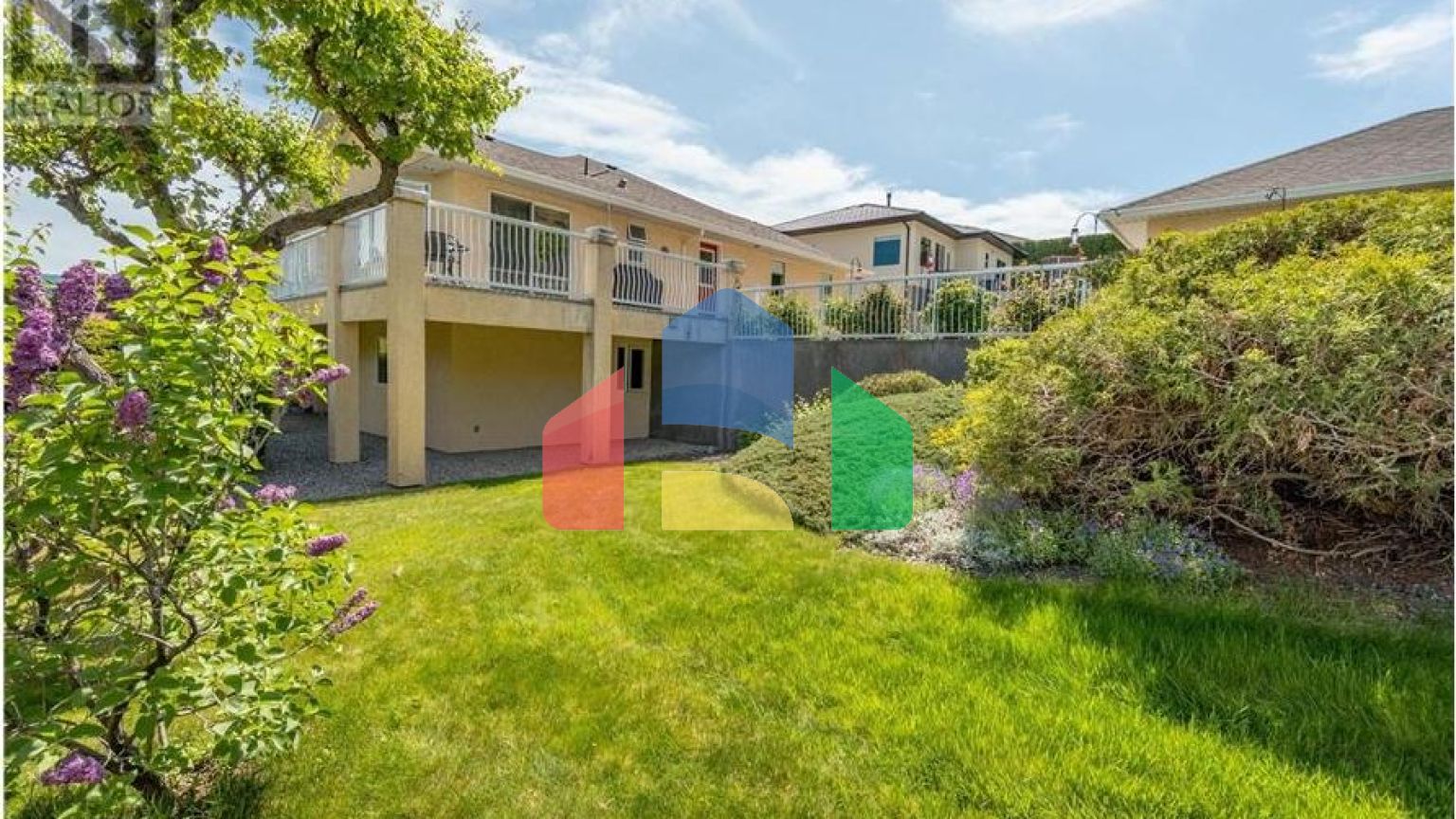 Residential - Single Family Home - Osoyoos, Canada - Canada