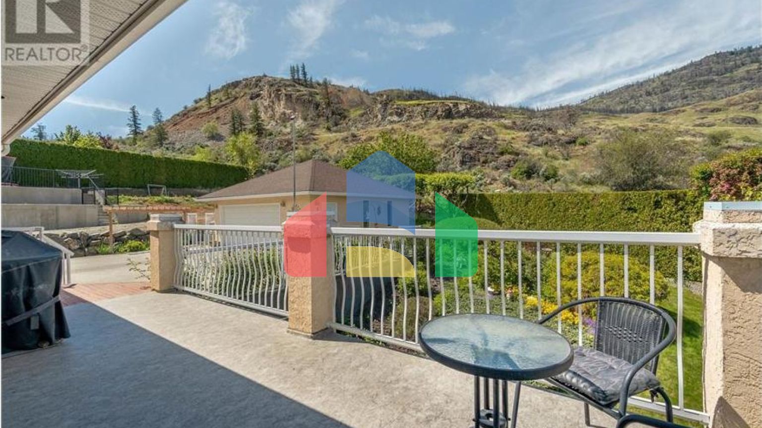 Residential - Single Family Home - Osoyoos, Canada - Canada