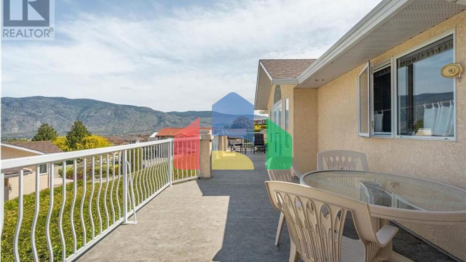 Residential - Single Family Home - Osoyoos, Canada - Canada