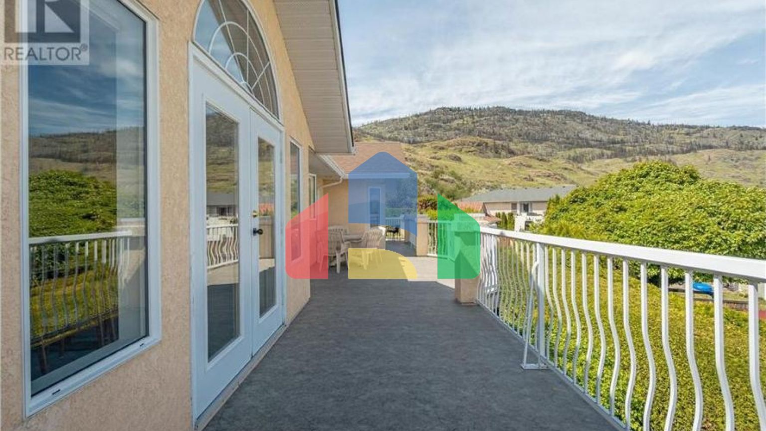 Residential - Single Family Home - Osoyoos, Canada - Canada