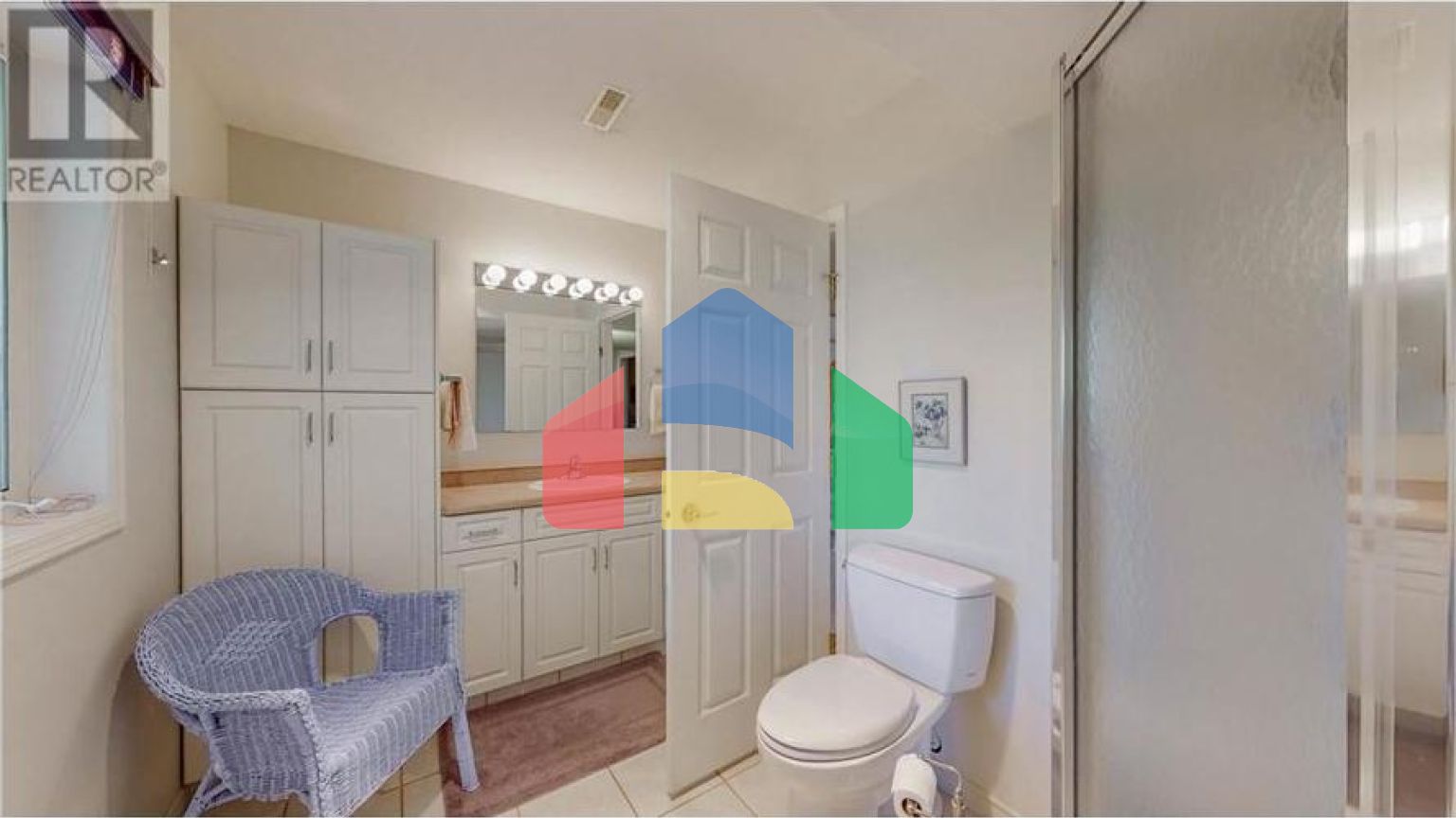 Residential - Single Family Home - Osoyoos, Canada - Canada