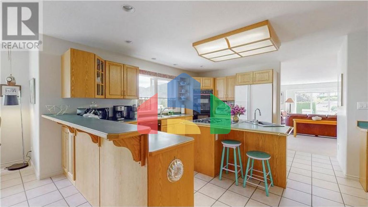 Residential - Single Family Home - Osoyoos, Canada - Canada